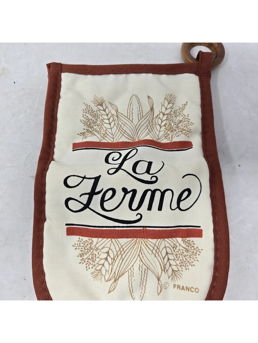 Vintage FRANCO Oven Mitt Potholders Set Of 2 Country Wheat Cottage Kitchen